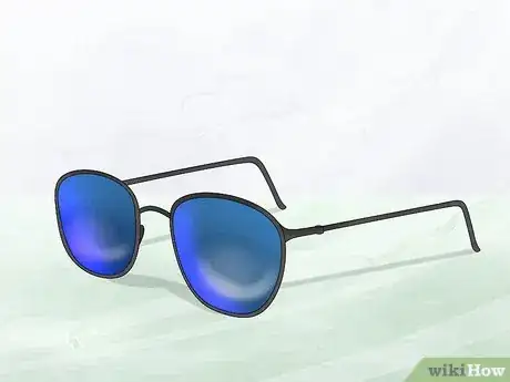 Image titled Pack for a Trip to Cincinnati, Ohio Step 4