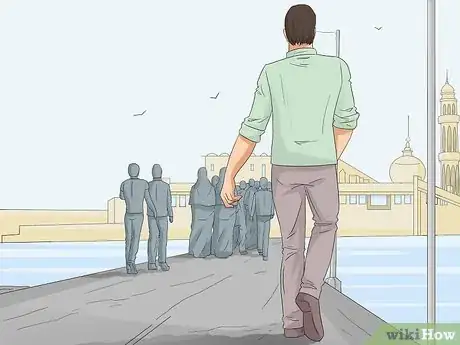 Image titled Visit Haji Ali Dargah Step 003