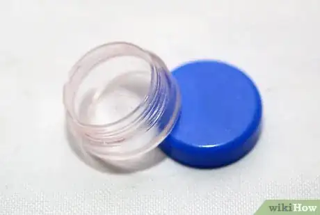 Image titled Make Your Own Lip Makeup Step 4