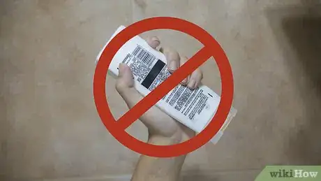 Image titled Tease Your Own Hair Step 3