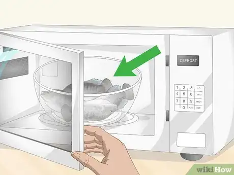 Image titled Defrost Fish Fast Step 5