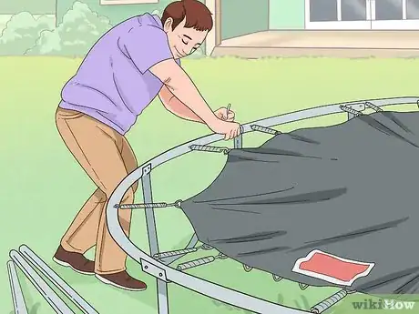 Image titled Stay Safe when Using a Trampoline Step 14