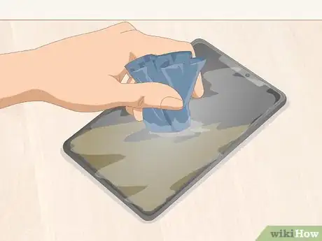 Image titled Clean Your iPhone Step 4