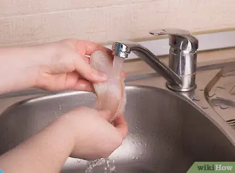 Image titled Desalt Codfish Step 1