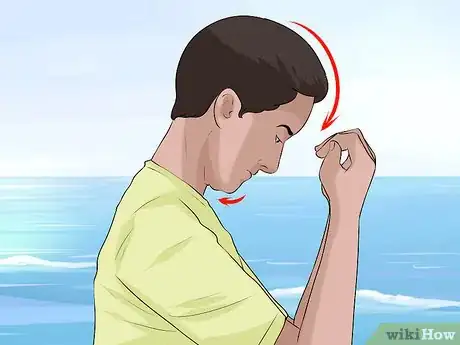 Image titled Fall Safely Step 1