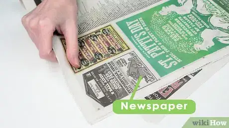 Image titled Make Cherry Blossom Art Using the Bottom of a Soda Bottle Step 4