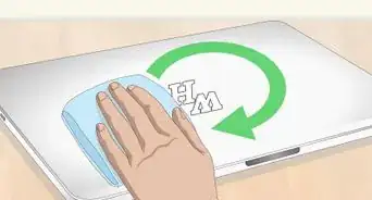 Clean a Laptop