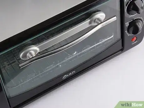 Image titled Make Candy Melts Covered Popcorn Step 1