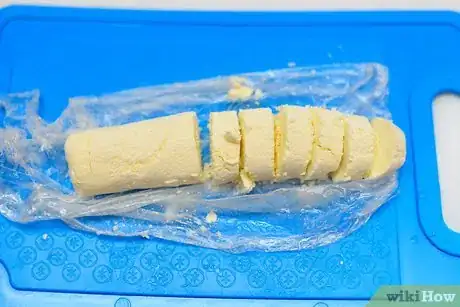 Image titled Make Marinated Goat Cheese Step 2