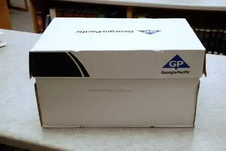 Image titled A nice sized cardboard box.