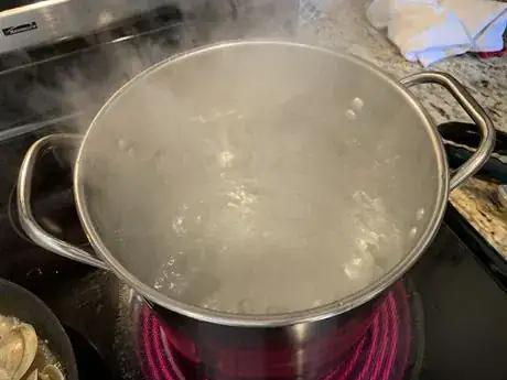 Image titled Boilingh2o