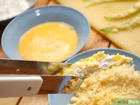 Image titled Make Nacho Cheese Jalapeno Poppers Step 5