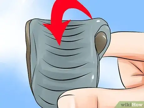 Image titled Buy Toddler Shoes Step 3