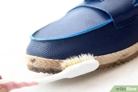 Image titled Clean Espadrilles Step 3
