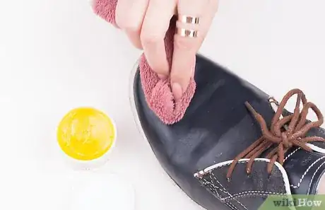 Image titled Remove Dark Scuffs From Shoes Step 9