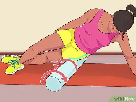 Image titled Stretch Your IT Band Step 10