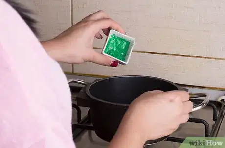 Image titled Make a Smoke Grenade Step 12