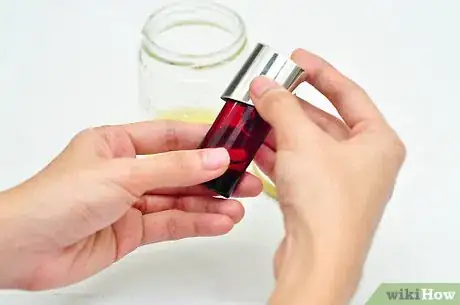 Image titled Perform Home Enfleurage Step 8