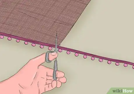 Image titled Make a Fringed Table Runner Step 7