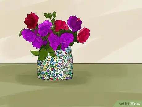 Image titled Make a Holographic Vase Step 19