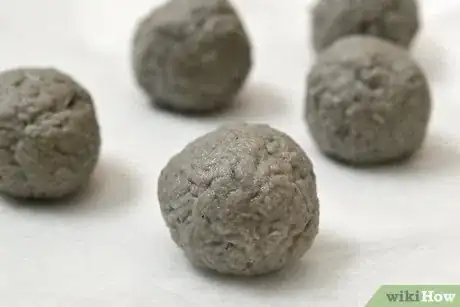 Image titled Make Cardboard Beads Step 15