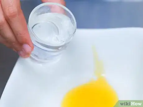 Image titled Lighten Hair at Home Step 10