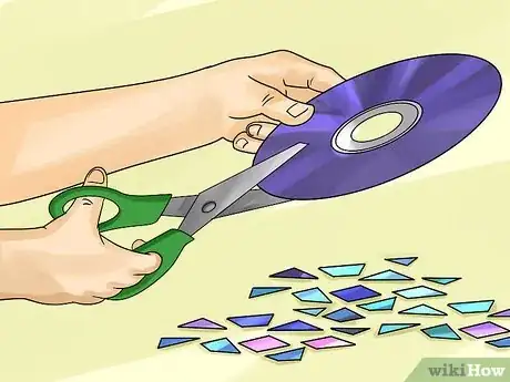 Image titled Make a Holographic Vase Step 13