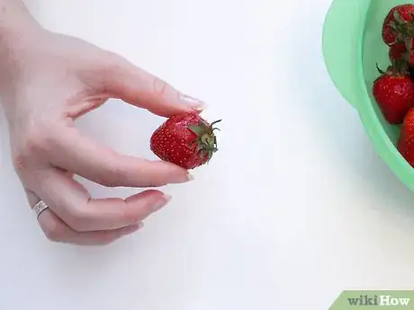 Image titled Hull Strawberries Step 2