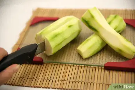 Image titled Shred Zucchini Step 2
