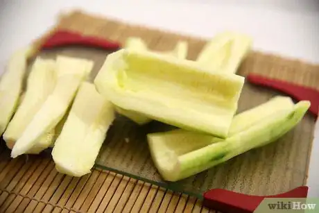 Image titled Shred Zucchini Step 3