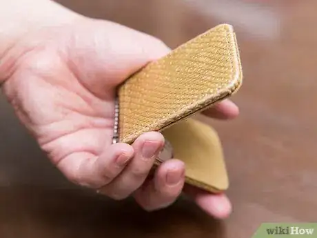 Image titled Fold Money for a Money Clip Step 2