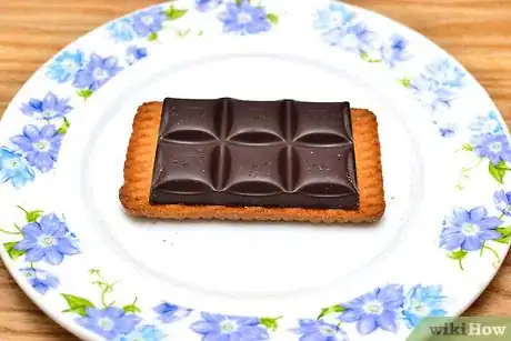 Image titled Make an Indoor S'more Step 2