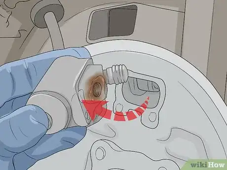 Image titled Replace Brake Seals on Drum Brakes Step 6