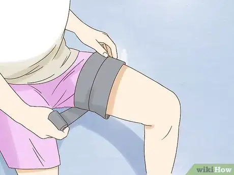 Image titled Use Voodoo Floss Step 1