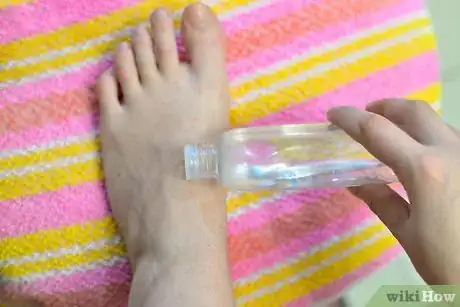 Image titled Do a French Pedicure Step 4