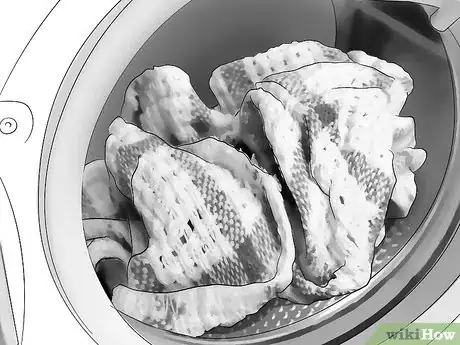 Image titled Dry Shoes Quickly Step 4