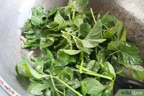 Image titled Bake Stuffed Chicken Step 10