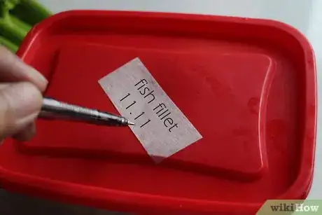 Image titled Freeze Food Step 9