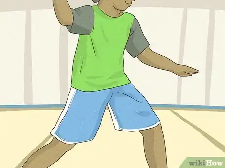 Image titled Teach Throwing Step 8