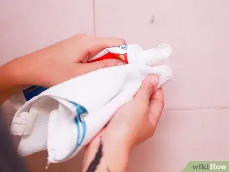 Image titled Wash Out Hair Dye Step 43