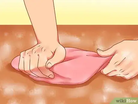 Image titled Use Fondant Step 2