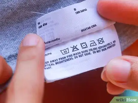 Image titled Wash Out Hair Dye Step 31