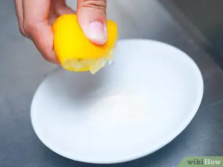 Image titled Wash Out Hair Dye Step 35