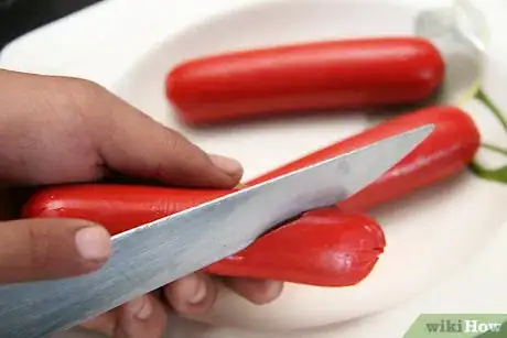 Image titled Cook Food on Your Car's Engine Step 2