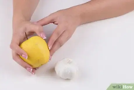Image titled Eat Raw Garlic Step 7