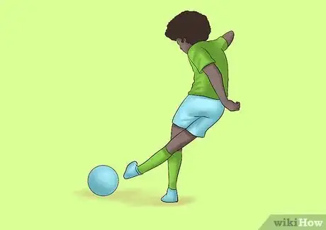 Image titled Trick People in Soccer Step 7Bullet1
