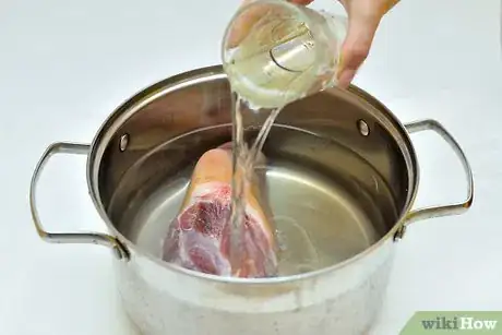 Image titled Cook Ham Joint Step 1
