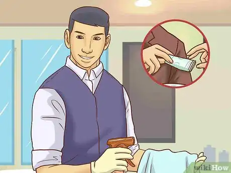 Image titled Leave a Tip in Paris Step 12