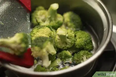 Image titled Cook Broccoli Step 10