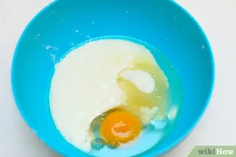 Image titled Make Mint Chocolate Chip Cake Step 3